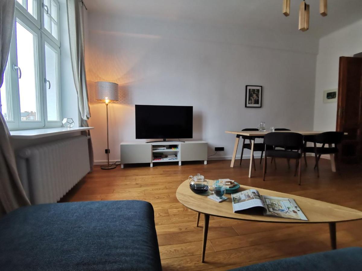 Designer Apartment 110M2 With King Size Beds & Equipped Kitchen Kraków Exteriör bild